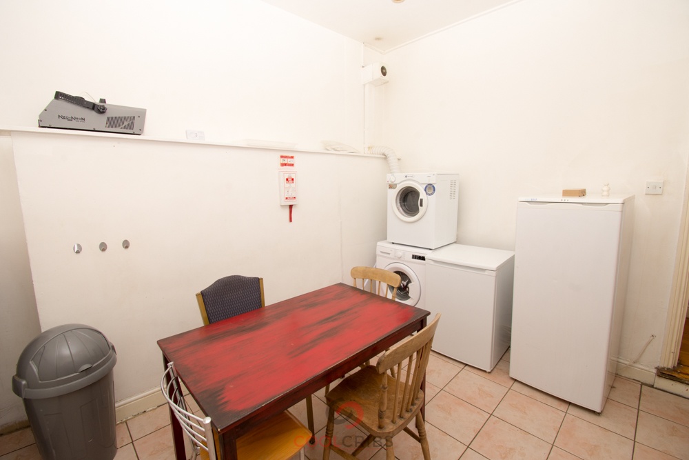 Additional image 4 of 4 Bed Flat, Caledonian Road, N7, N1 7GU
