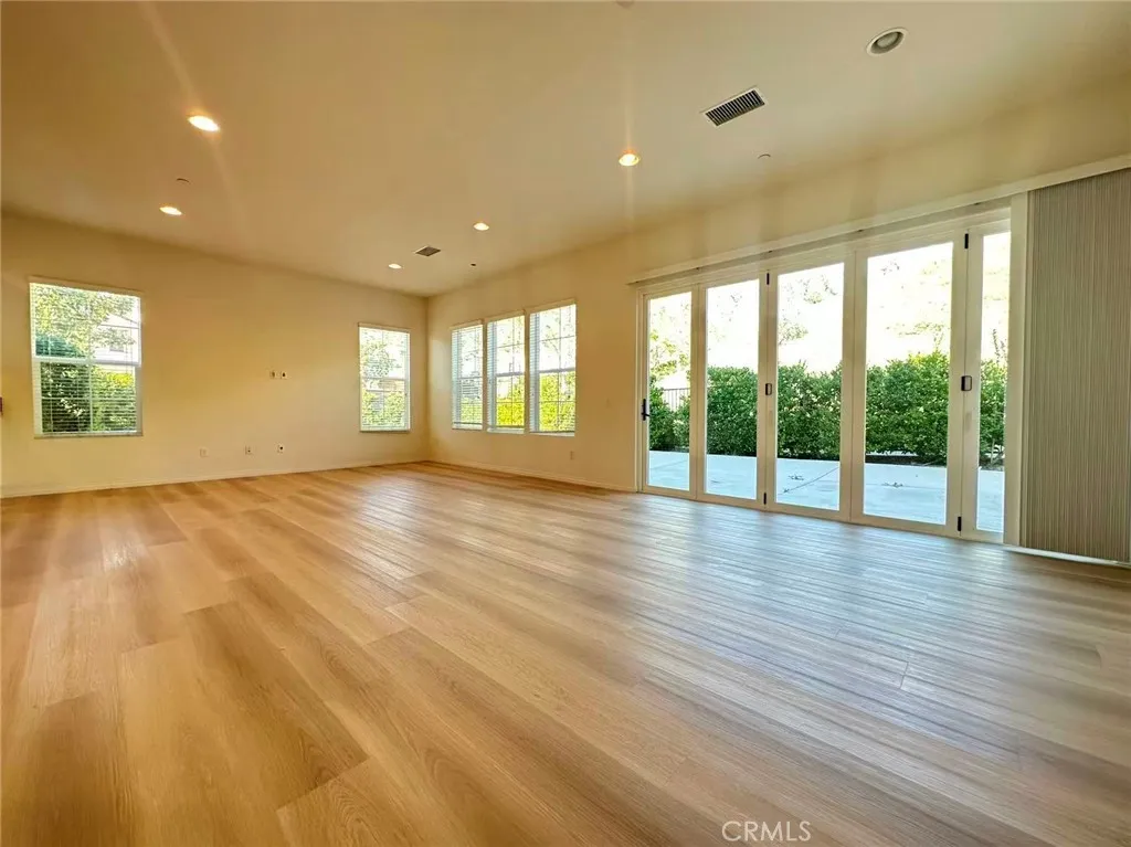 Additional image 9 of 803 E Manresa, Azusa, CA 91702