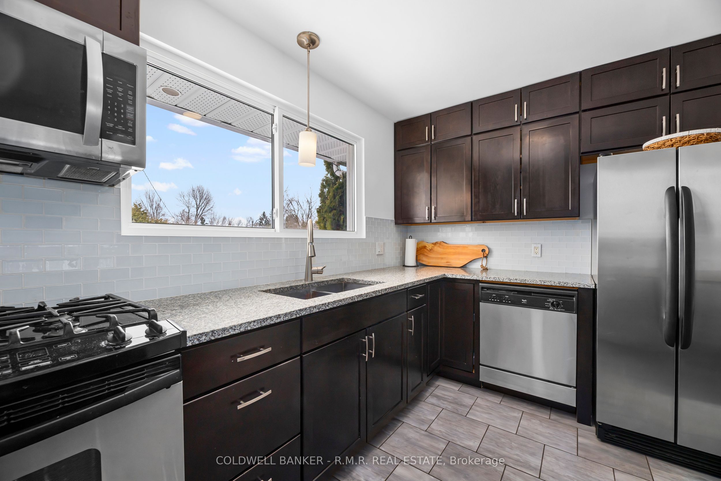 Additional image 3 of 8 Charlbrook Avenue, Barrie, ON, L4M 2Y4