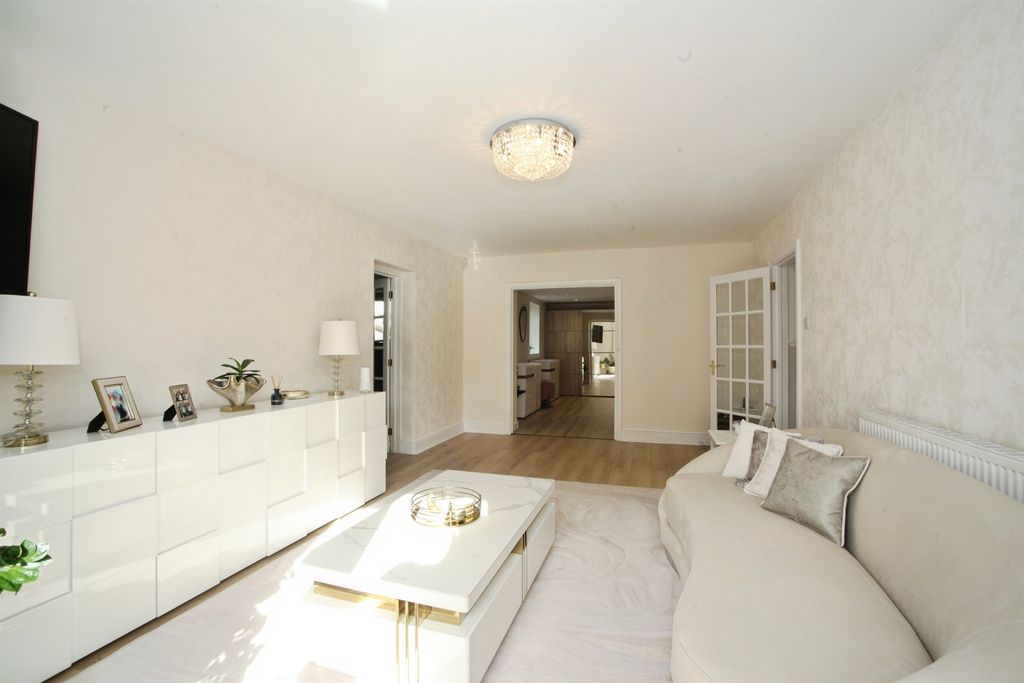 Additional image 5 of 5 bed detached house for saleMill Lane, Cross Inn, Pontyclun CF72