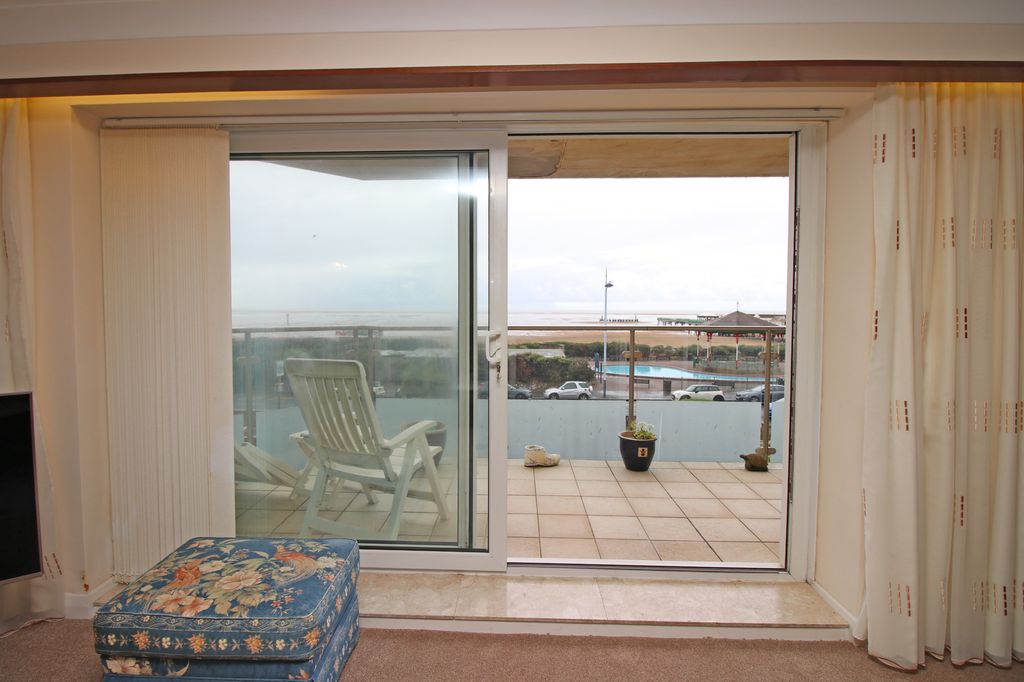 Additional image 7 of 2 bed flat for saleSandhurst Court, 3-5 South Promenade, Lytham St. Annes FY8
