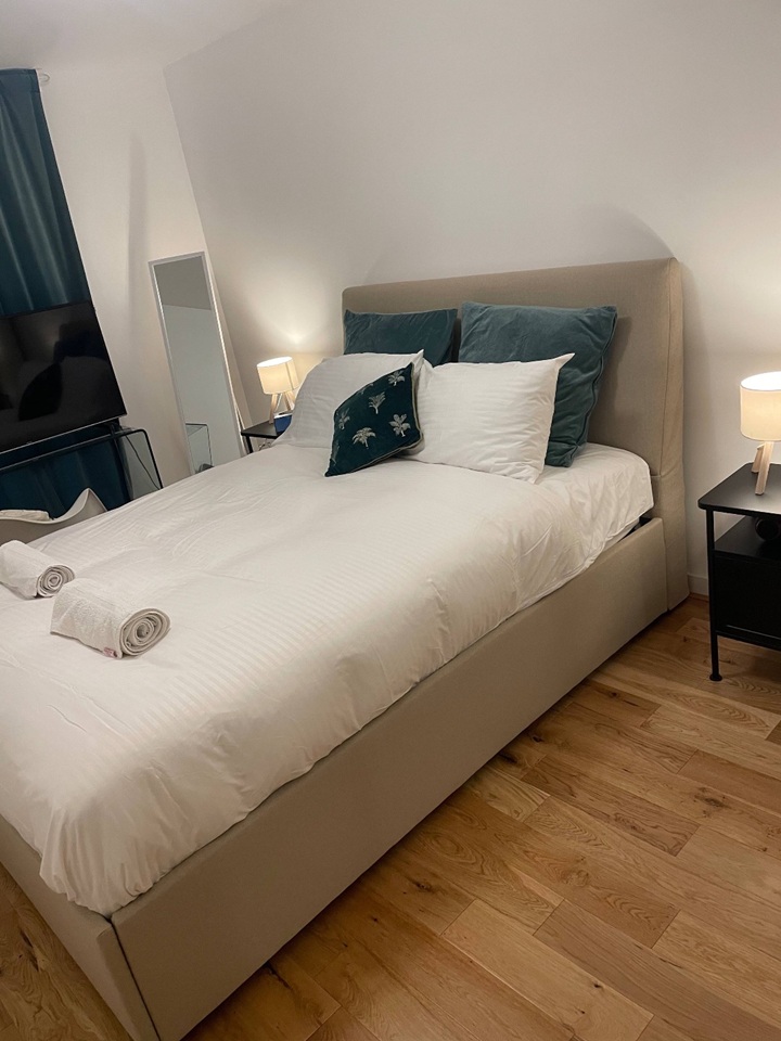 Additional image 17 of 1 Bed Flat, Seward Street, EC1V, N1 7GU