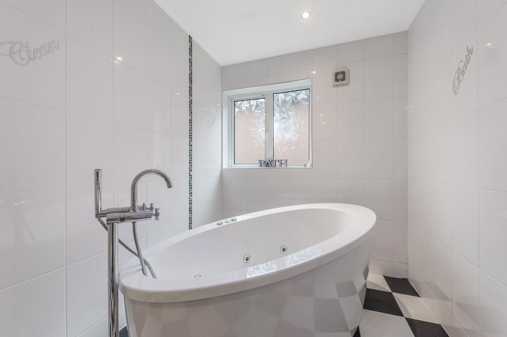 Additional image 31 of 5 bed detached house for sale1 Beechwood, Old Quay Court Holywood, Co Down BT18