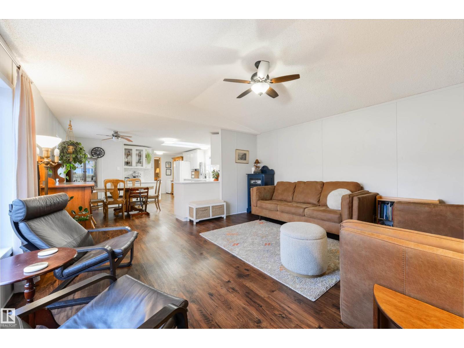 Additional image 3 of 172-3400 48 Street, Stony Plain, AB, T7Z1S1