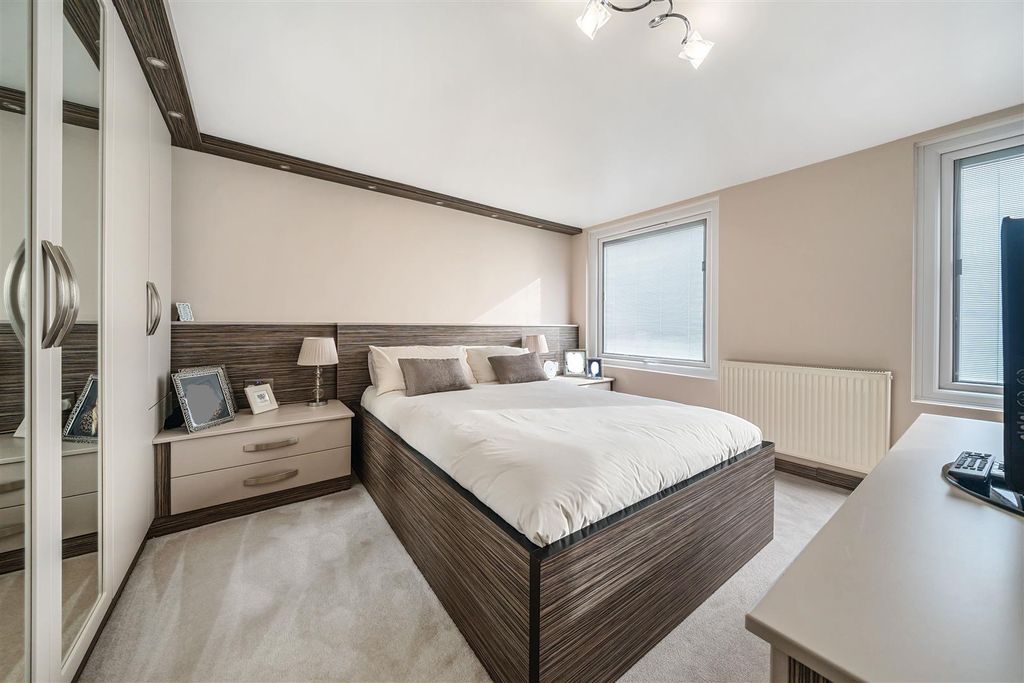Additional image 17 of 5 bed detached house for saleDebdale, Orton Waterville Village, Peterborough PE2