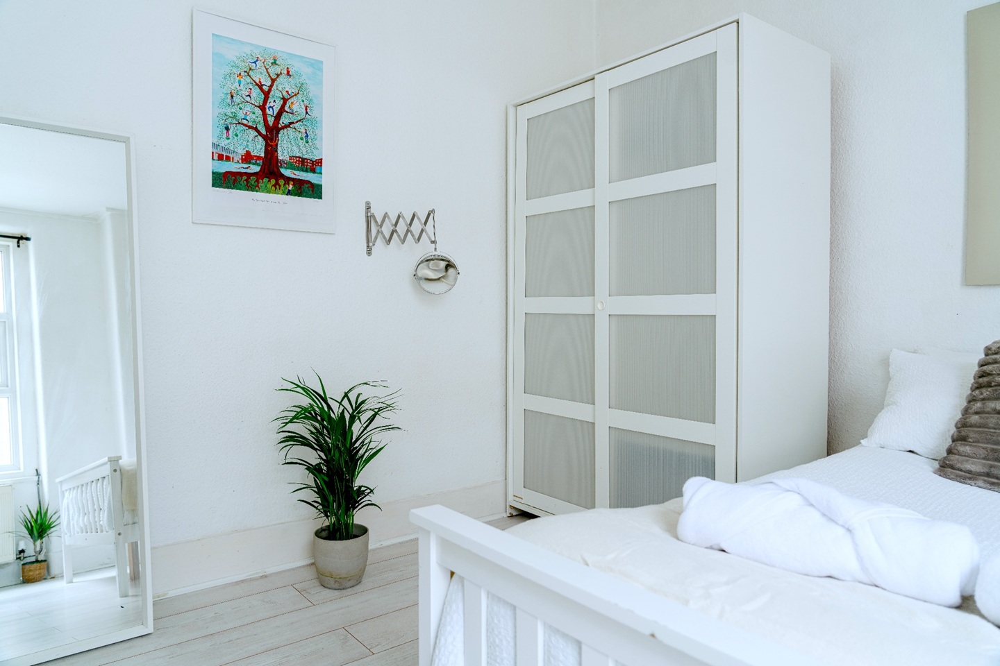 Additional image 6 of 2 Bed Flat, Miles Buildings, NW1, N1 7GU