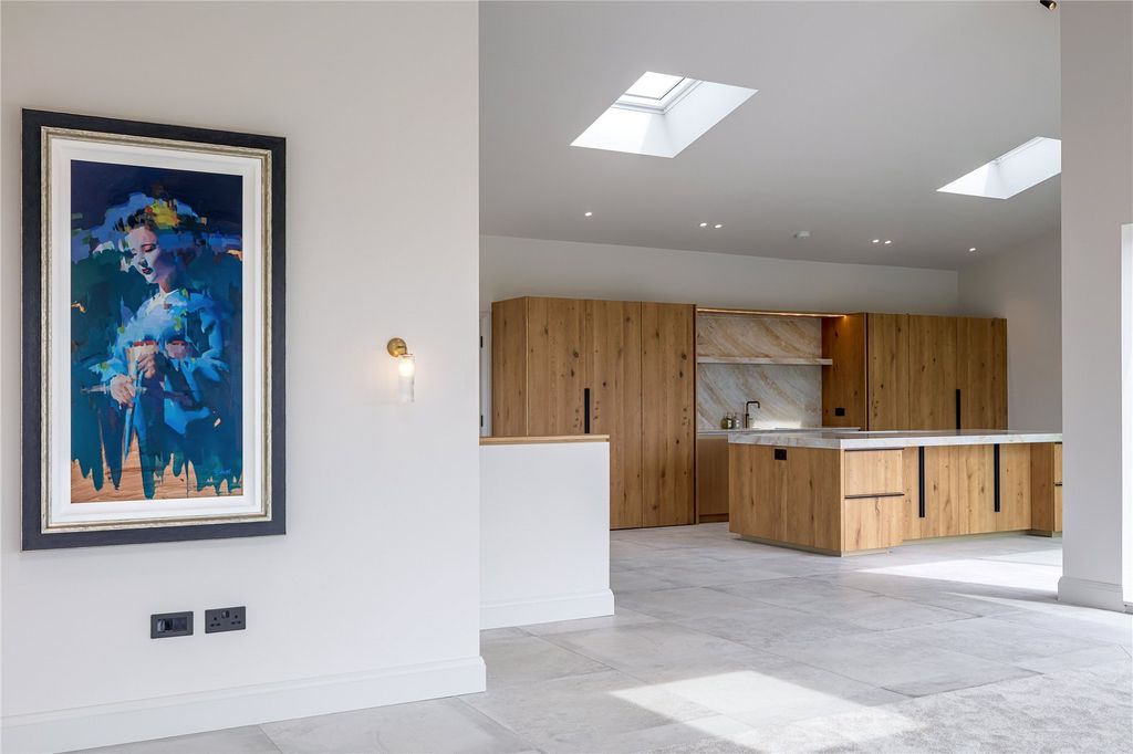 Additional image 12 of 6 bed barn conversion for saleThe Hay Barn, Haggs Road, Follifoot, Harrogate HG3