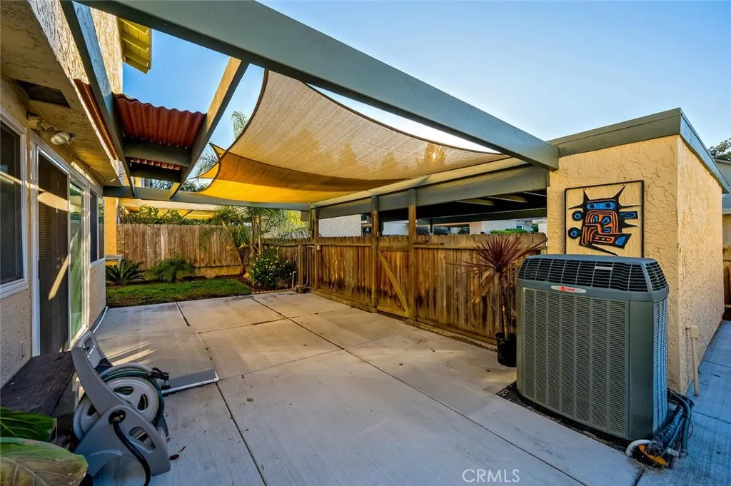 Additional image 37 of 10648 Porto Court, San Diego, CA 92124