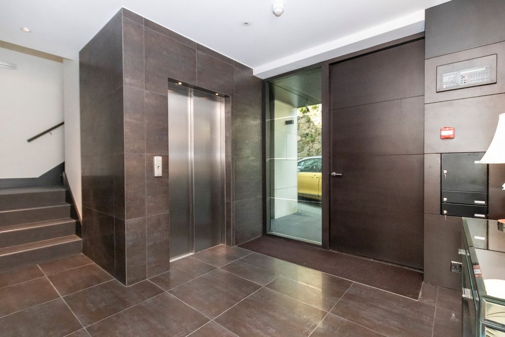 Additional image 4 of 3 bed flat for saleGeorge Road, St. Peter Port, Guernsey GY1