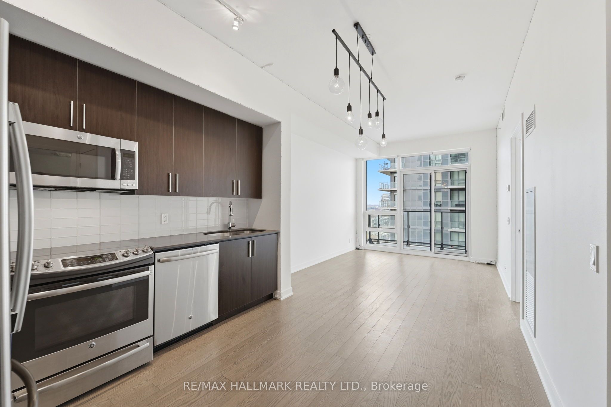 Additional image 5 of 3007-2212 Lake Shore Boulevard W, Toronto, ON, M8V 0C2