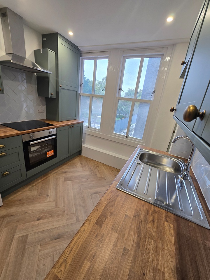 Additional image 7 of 2 Bed Flat, Old Kent Road, SE1, N1 7GU