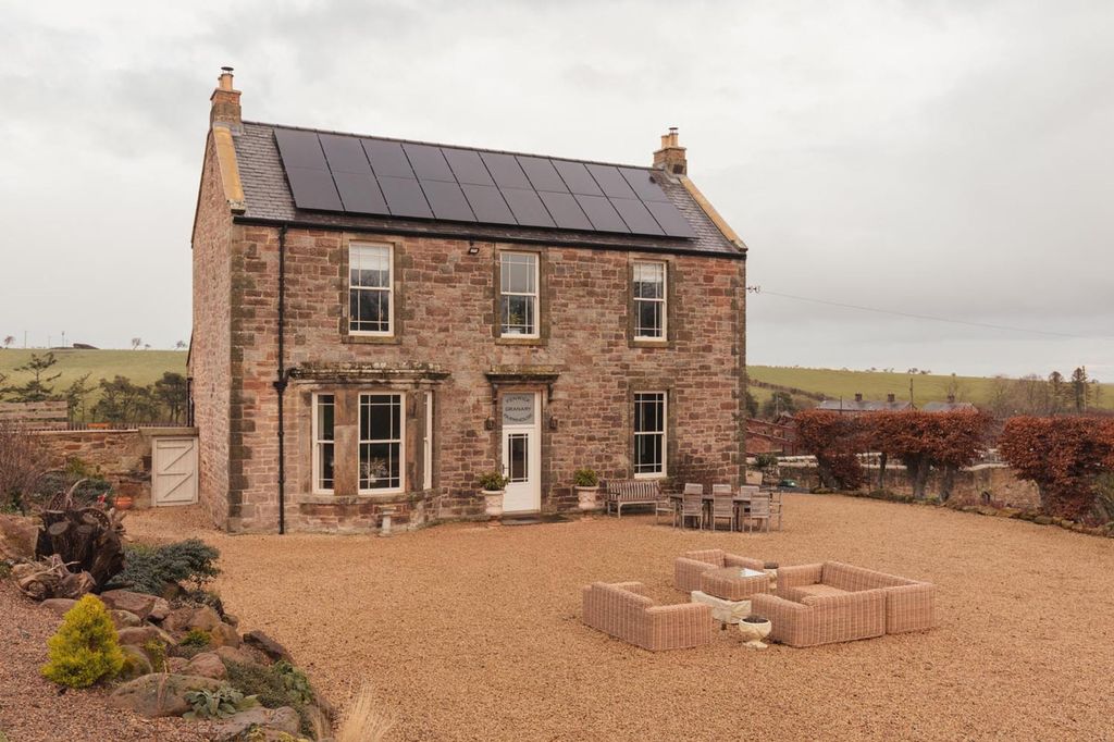 6 bed country house for saleFenwick Granary Farmhouse, Fenwick, Northumberland TD15