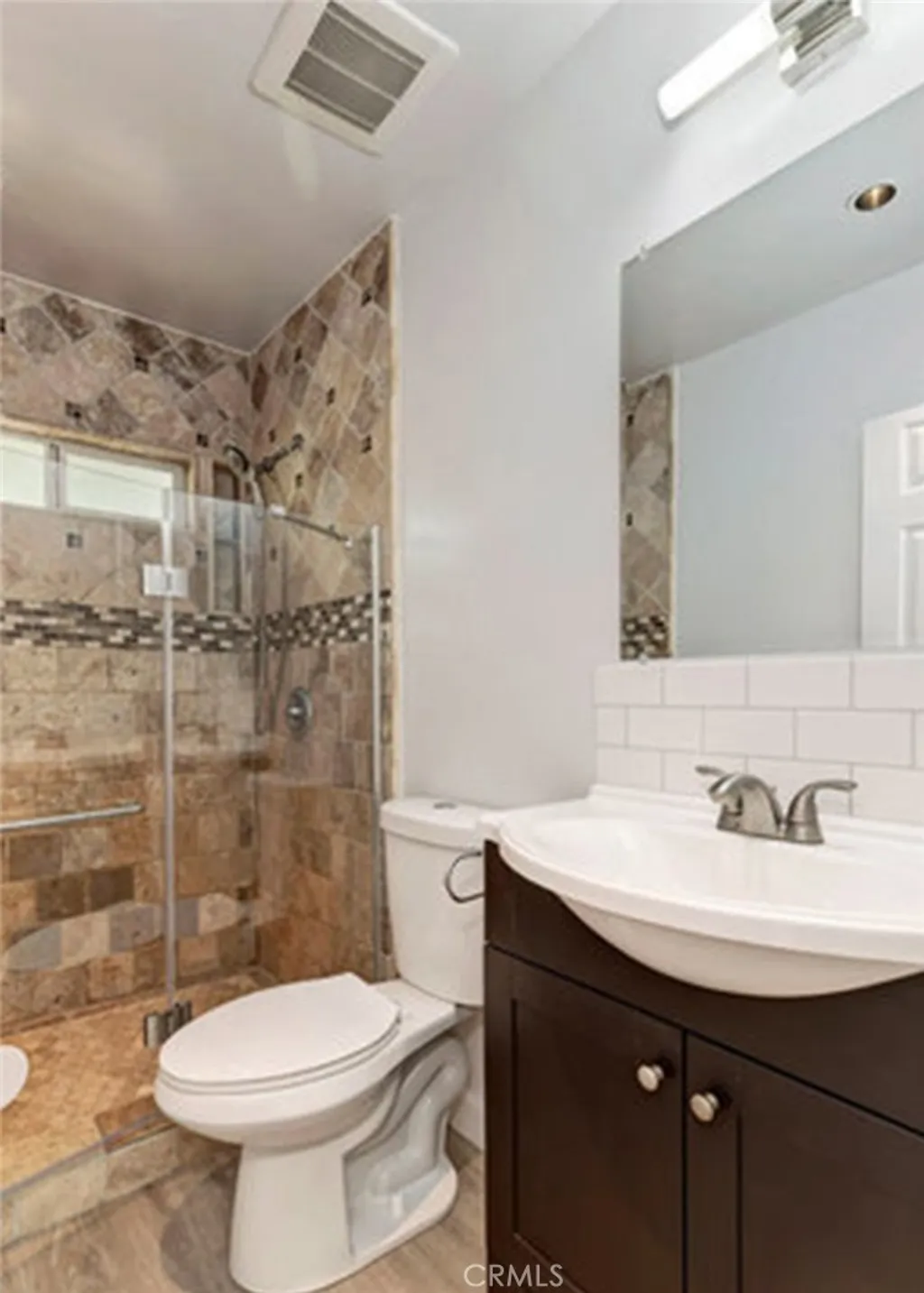 Additional image 21 of 242 W Elmwood Ave, Burbank, CA 91502