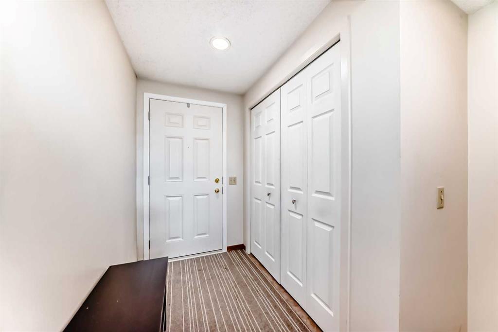 Additional image 5 of 374 Point Mckay Gardens NW, Calgary, AB, T3B 4V8