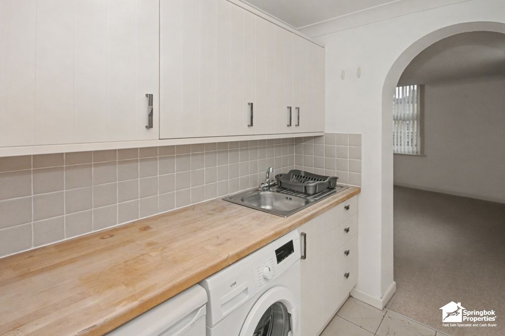 Additional image 5 of 2 bed flat for saleRutland Gables, Tinwell Road, Stamford, Lincolnshire PE9