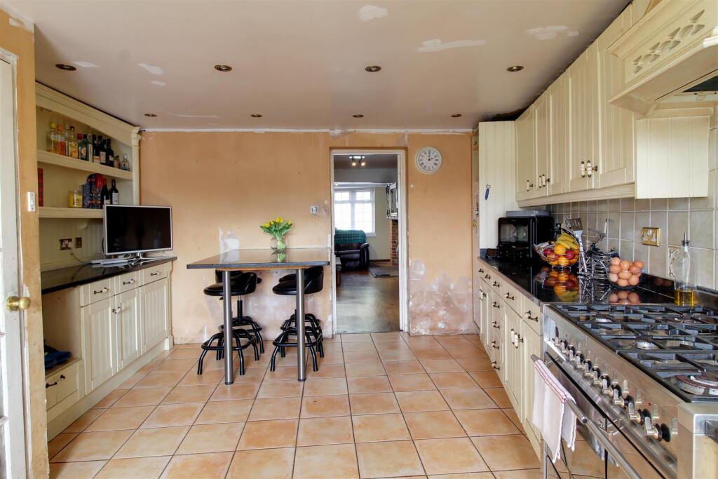 Additional image 15 of Great North Road, Welham Green, North Mymms, Hatfield