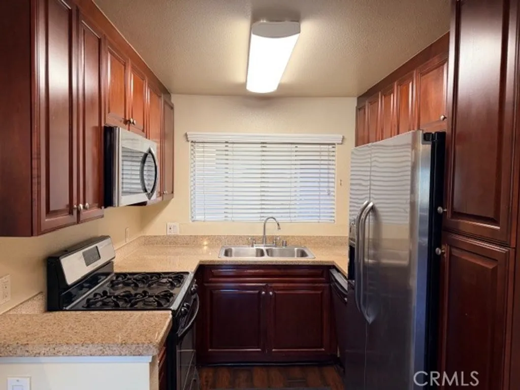 Additional image 11 of 5545 Canoga Avenue Unit 116, Woodland Hills, CA 91367