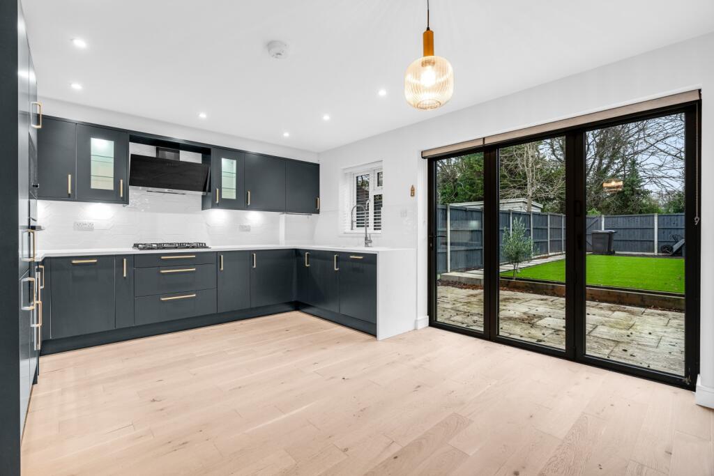 Additional image 12 of Dalewood, Welwyn Garden City, Hertfordshire, AL7