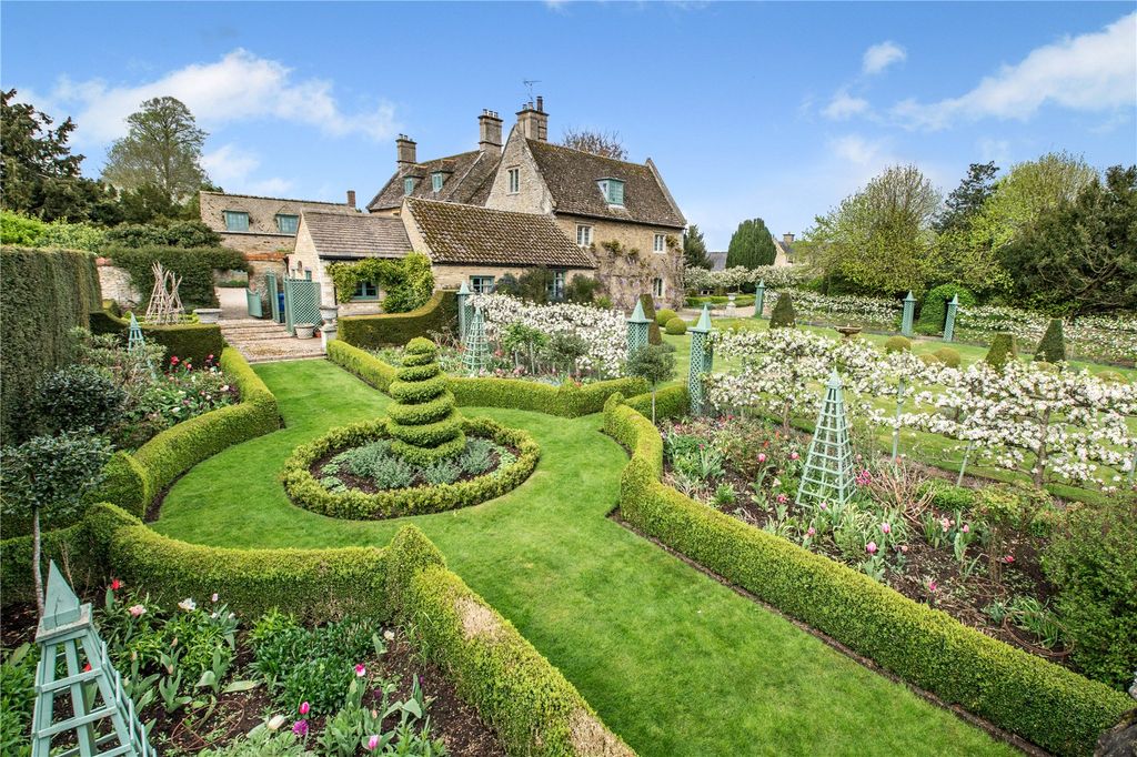 Additional image 24 of 5 bed detached house for saleTop End, Pytchley, Kettering, Northamptonshire NN14