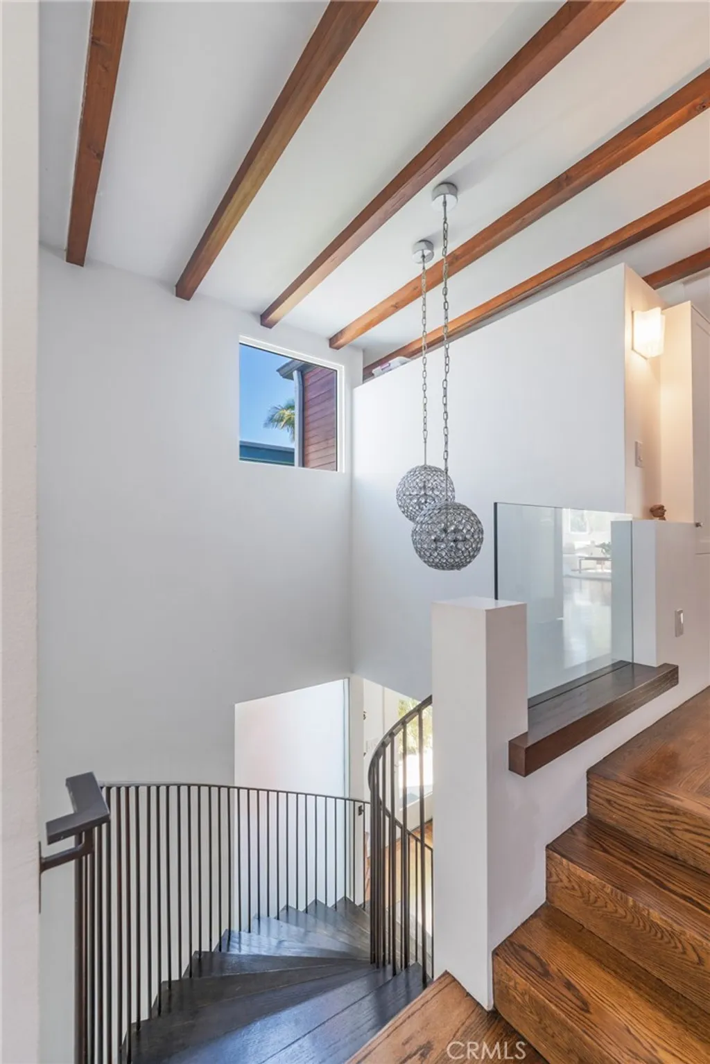 Additional image 17 of 2404 Laurel Avenue, Manhattan Beach, CA 90266