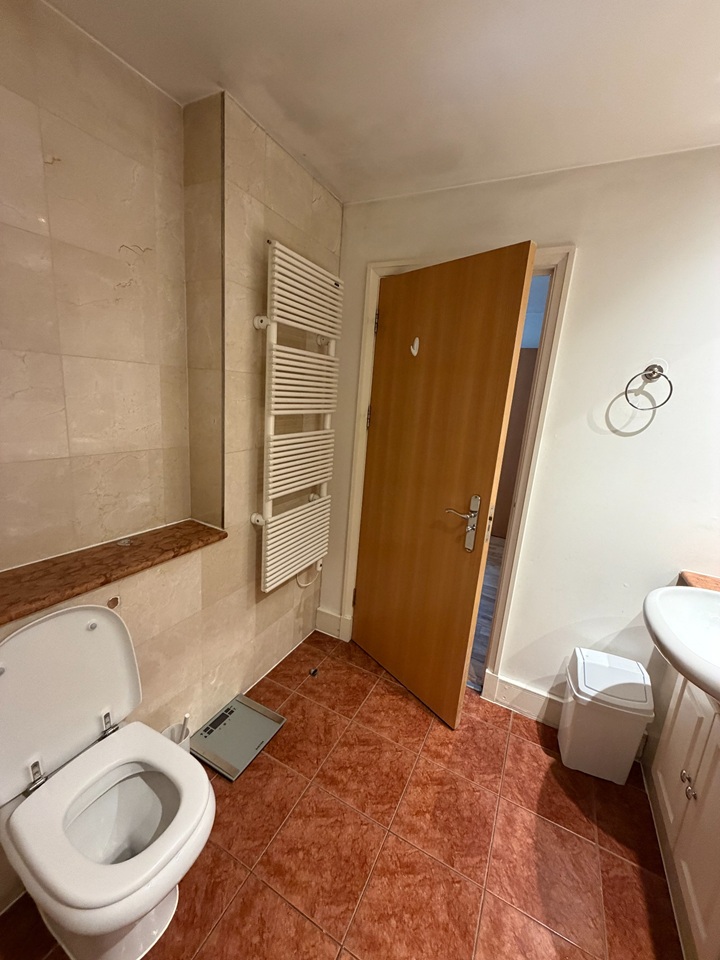 Additional image 14 of 2 Bed Flat, Barrett Street, W1U, N1 7GU