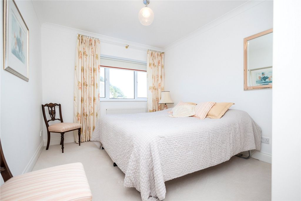 Additional image 20 of 3 bed flat for saleChaddesley Glen, Canford Cliffs, Poole, Dorset BH13