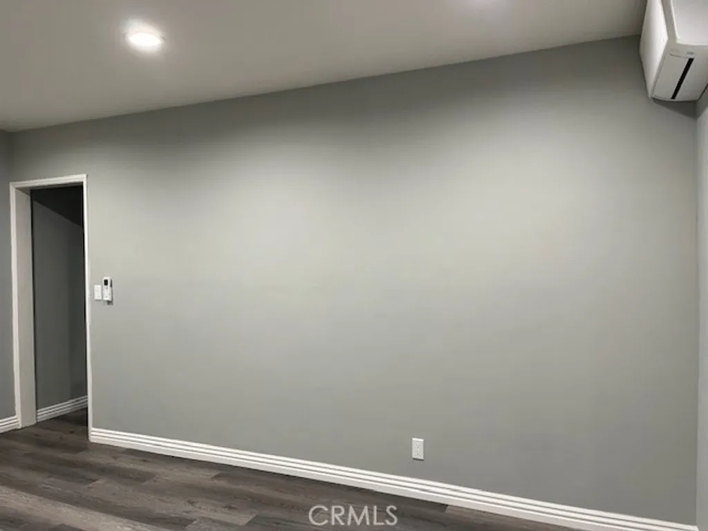 Additional image 4 of 5139 E Carson Street, Long Beach, CA 90808