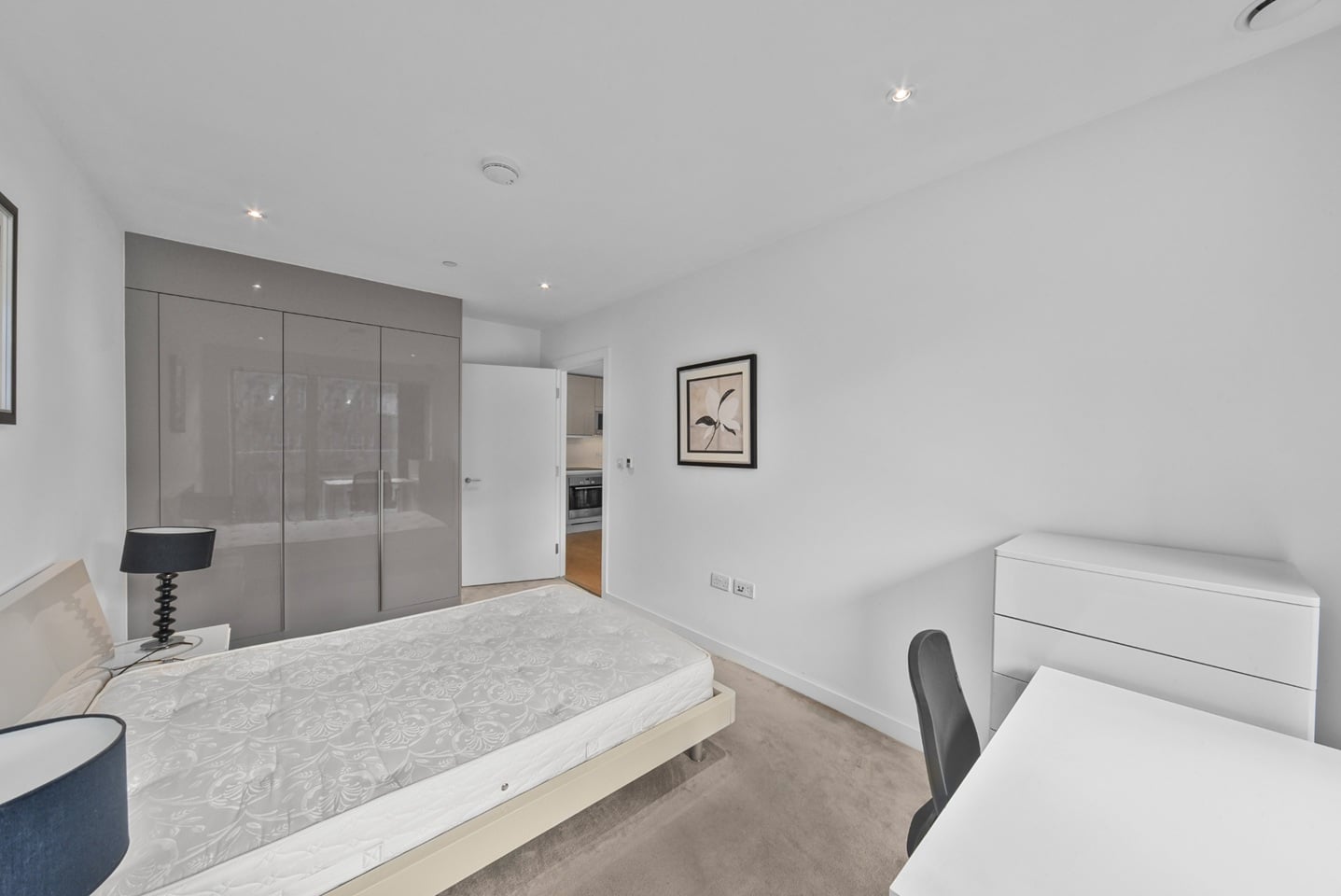 Additional image 6 of 2 Bed Flat, Rodney Road, SE17, N1 7GU