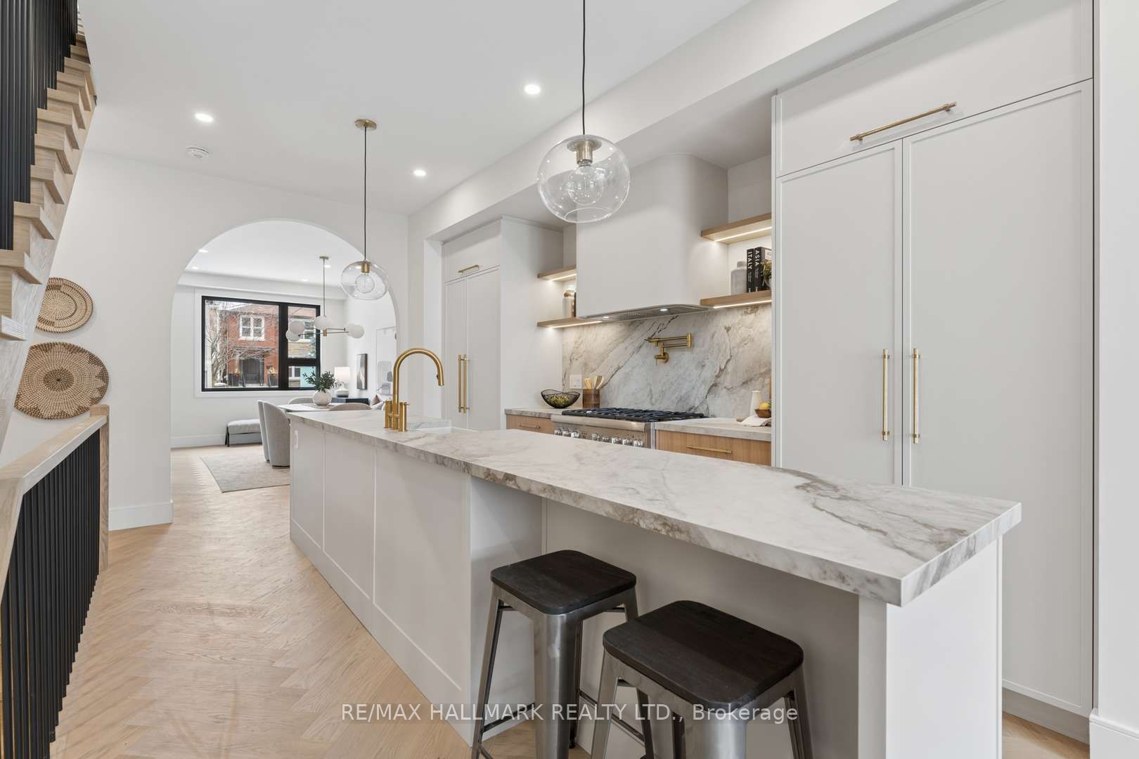 Additional image 6 of 73A Garden Avenue, Toronto, ON, M6R 1H8