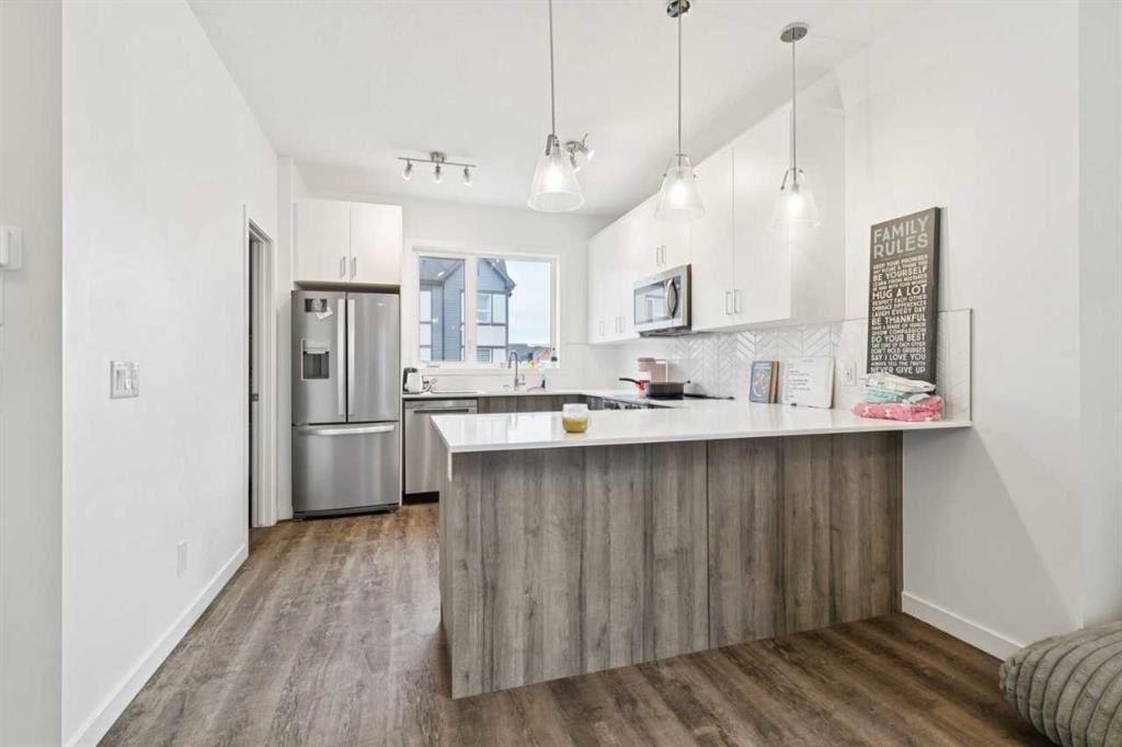 Additional image 2 of 403-850 Belmont Drive SW, Calgary, AB, T2X4A6
