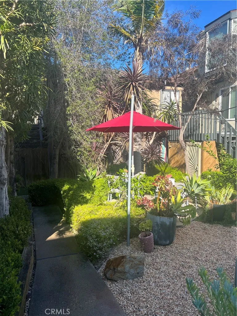 Additional image 65 of 320 12th Street Unit 5, Seal Beach, CA 90740