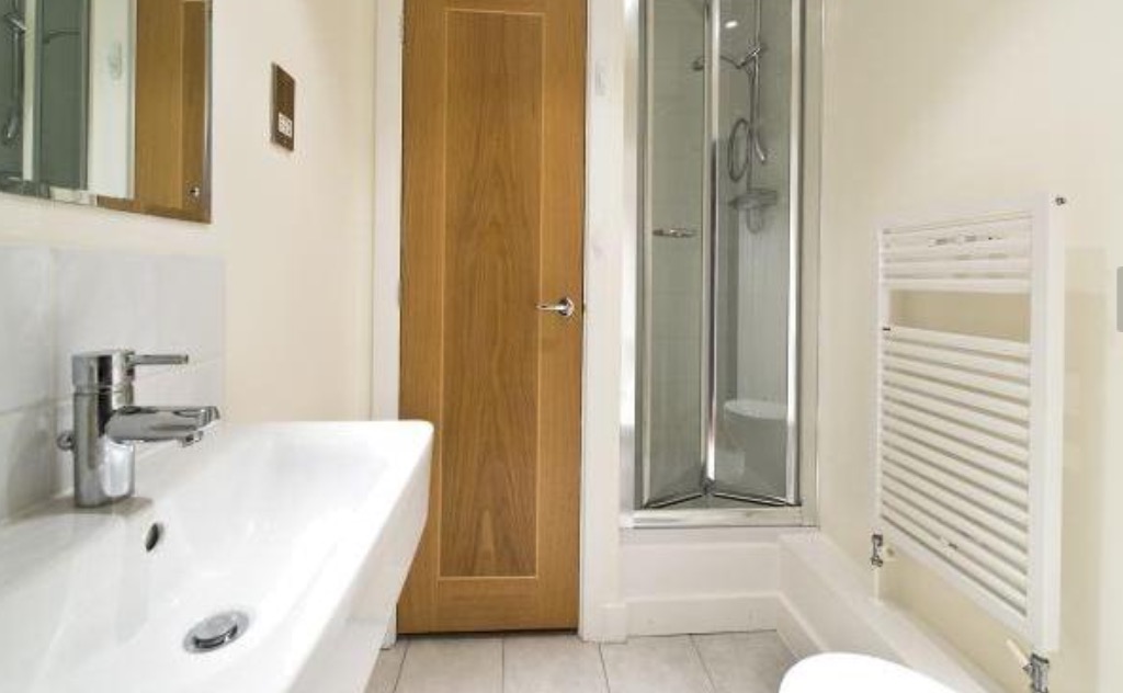 Additional image 9 of 2 Bed Flat, High Timber Street, EC4V, N1 7GU