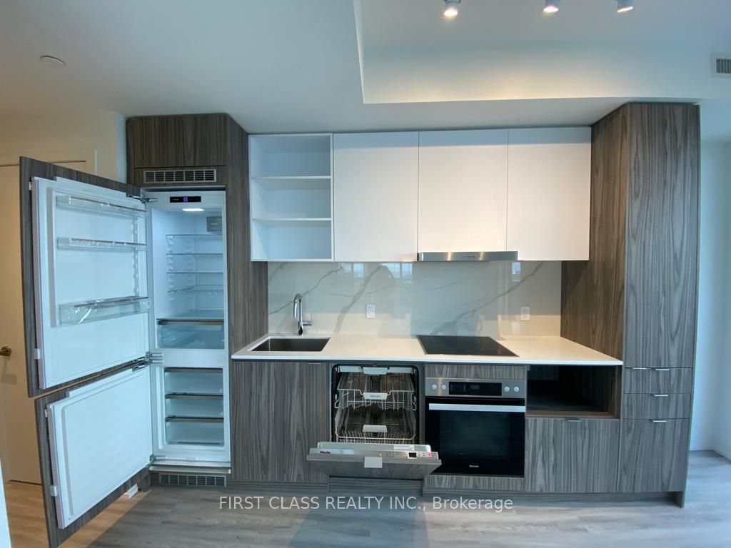 Additional image 4 of 5805-55 Cooper Street, Toronto, ON, M5E 0G1