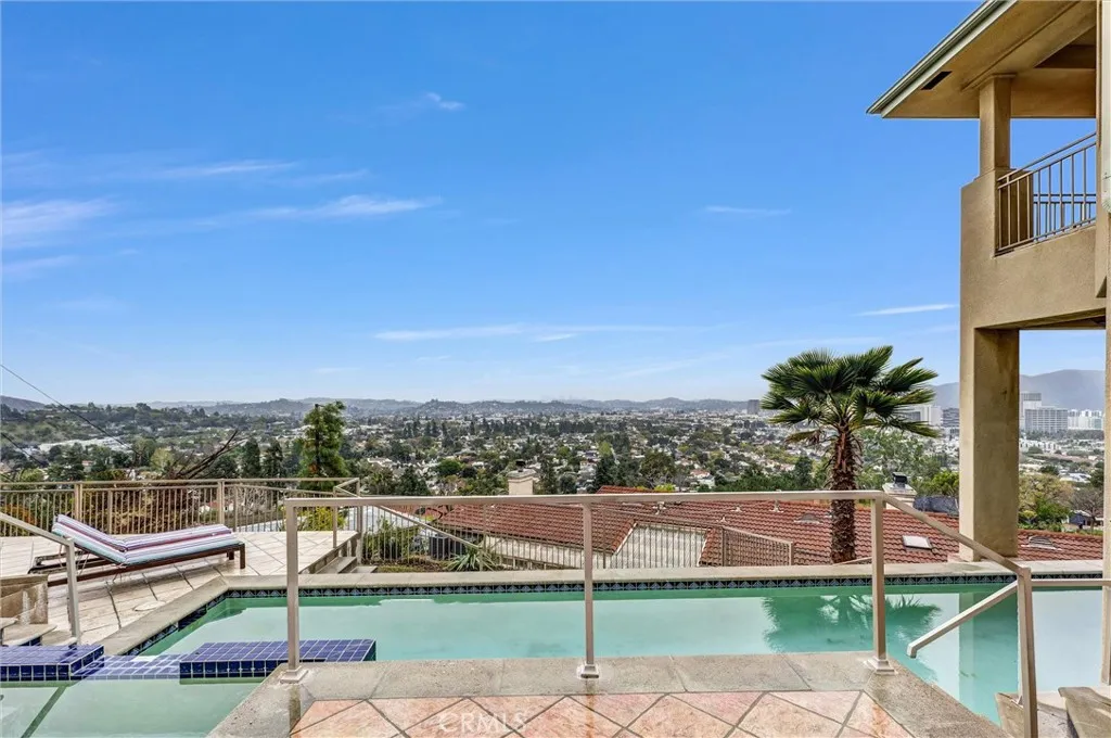 Additional image 85 of 876 Harrington Rd, Glendale, CA 91207