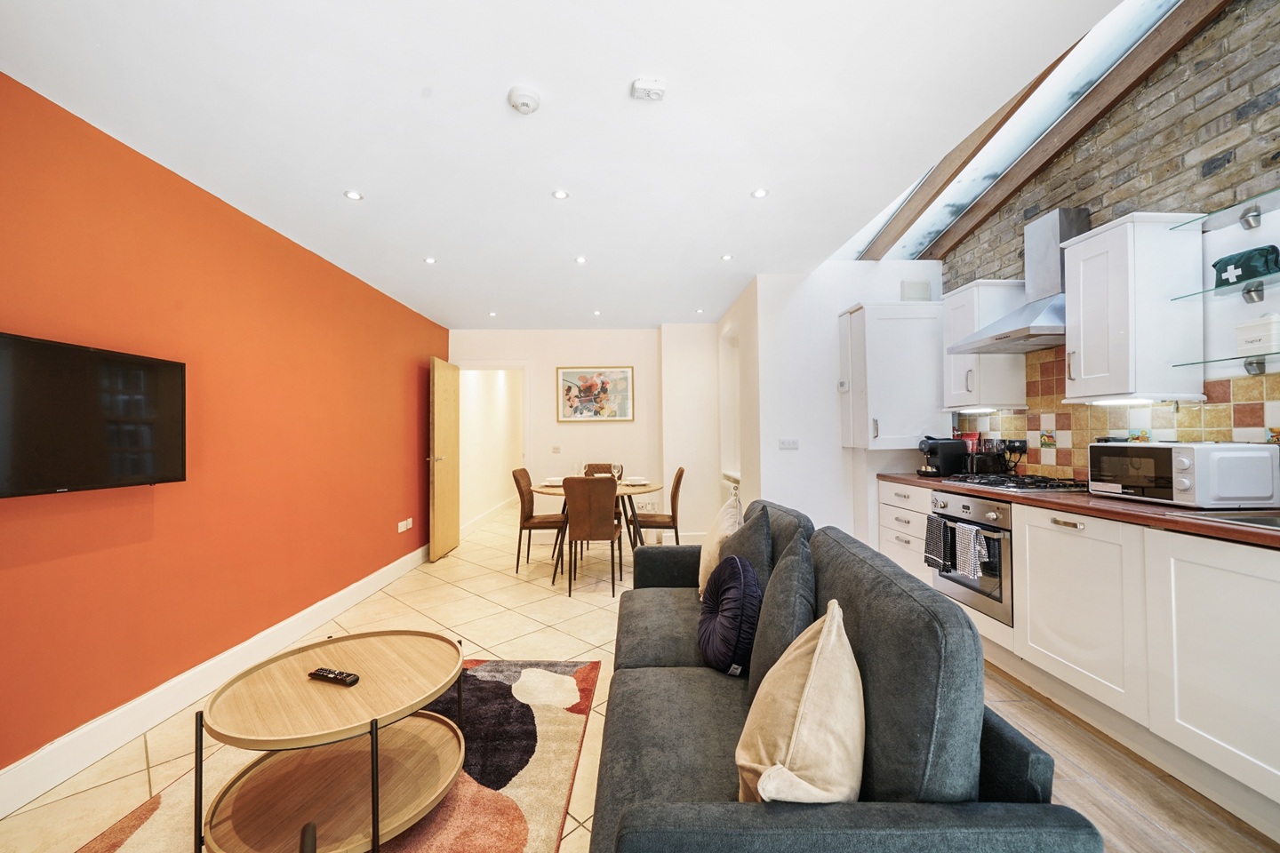 Additional image 12 of 2 Bed Flat, Bridport Place, N1, N1 7GU