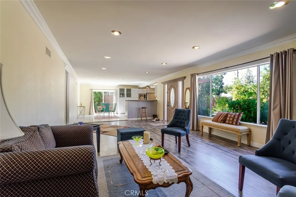 Additional image 10 of 19026 Keswick St, Reseda, CA 91335