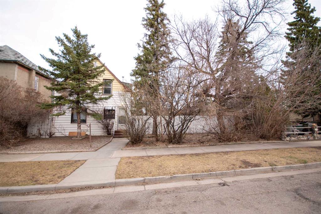 Additional image 2 of 133 14 Street N, Lethbridge, AB, T1H 2V6