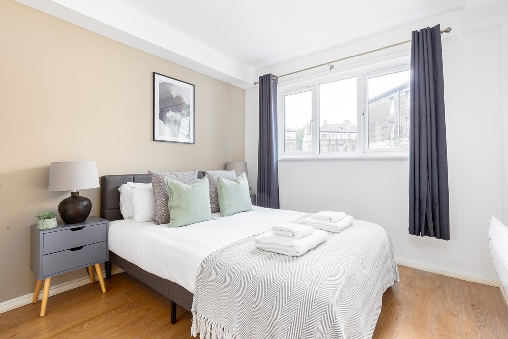 Additional image 4 of 1 Bed Flat, Goodwin Close, SE16, N1 7GU