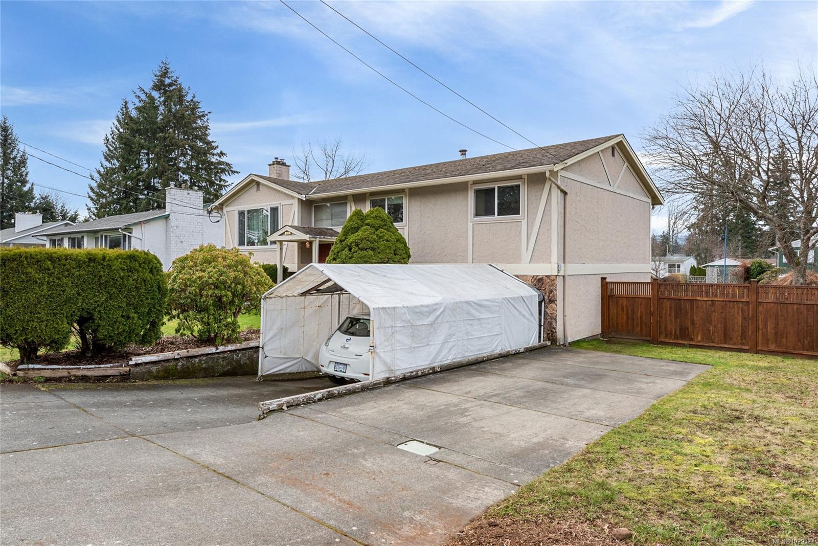 Additional image 2 of 2155 Piercy Avenue, Courtenay, BC, V9N 3G7