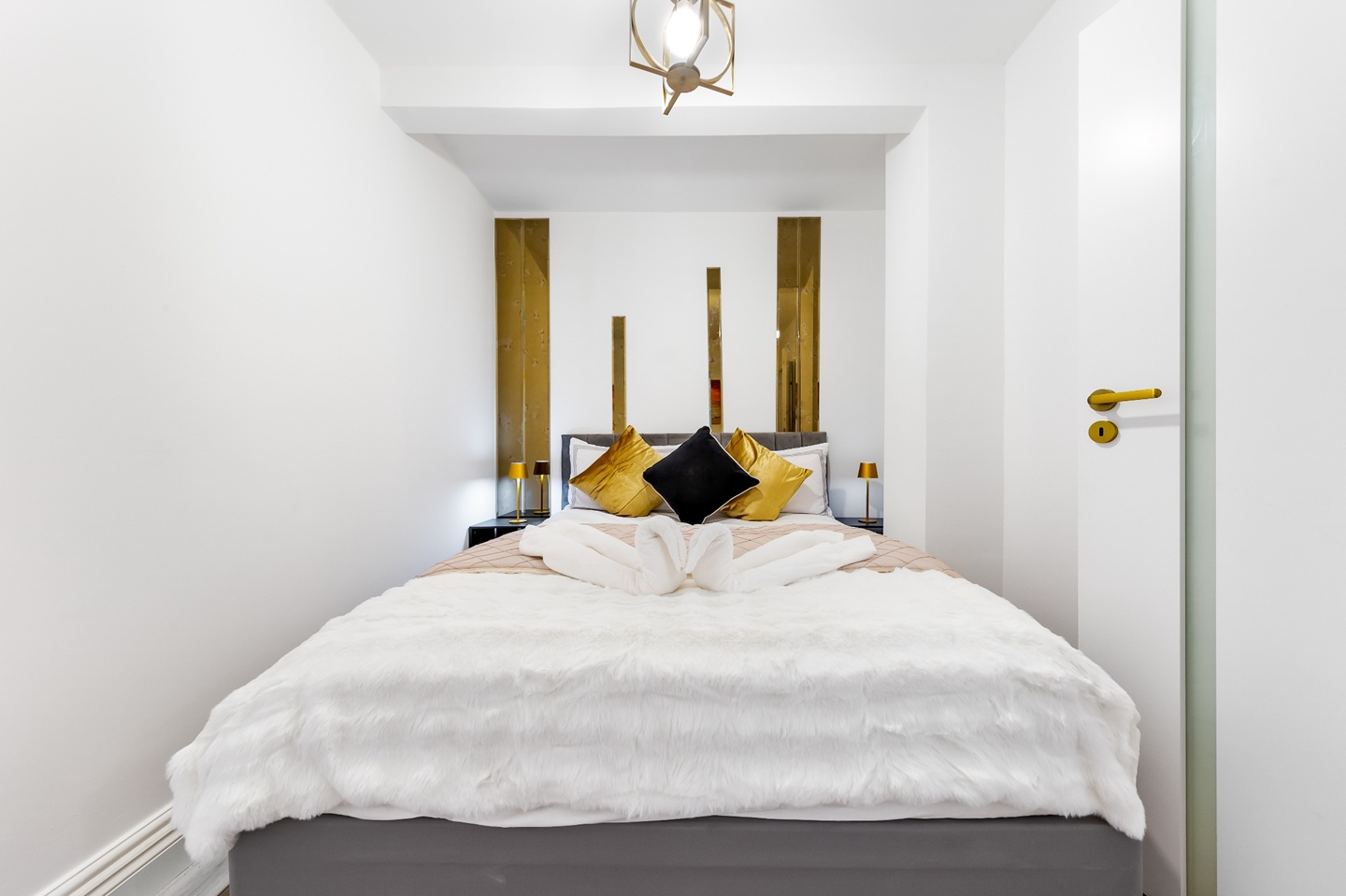 Additional image 27 of 3 Bed Flat, Cheval Place, SW7, N1 7GU