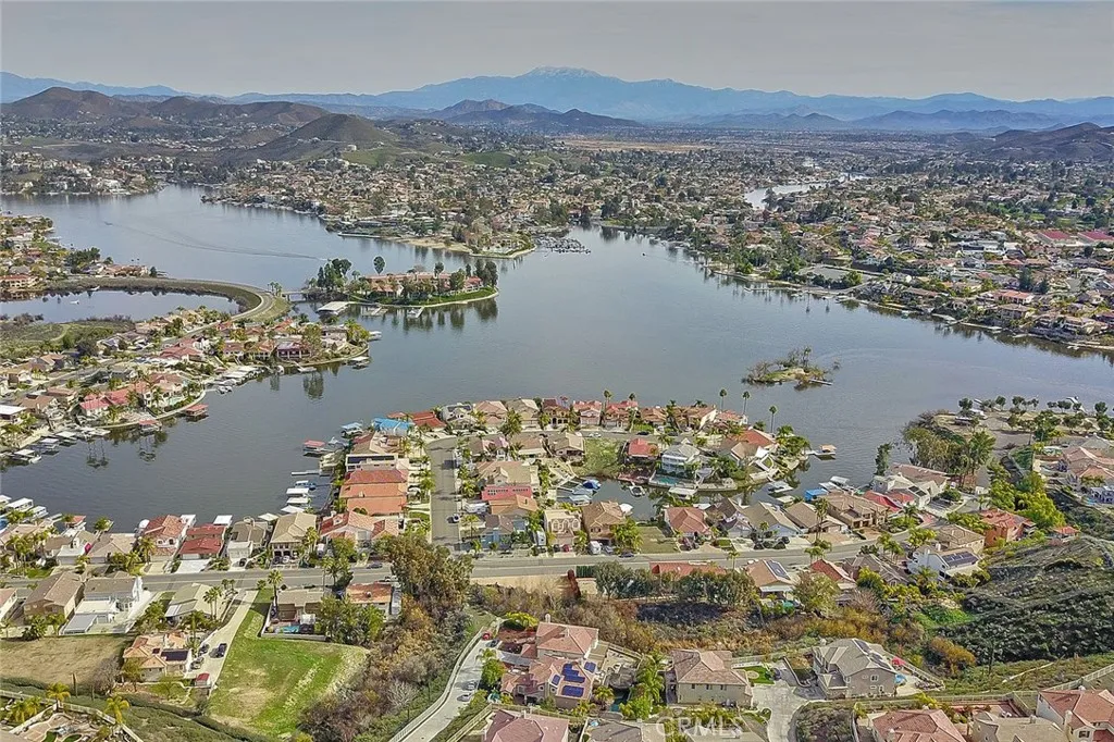 Additional image 2 of 17 Corte Montena, Lake Elsinore, CA 92532