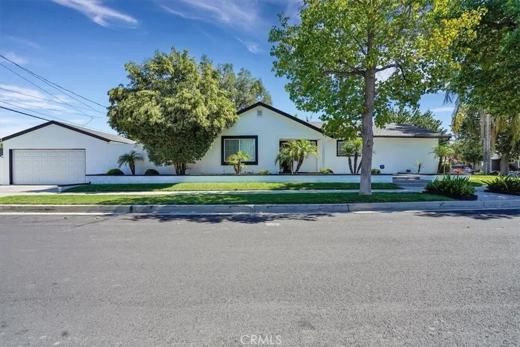 6500 Ponce Avenue, West Hills, CA 91307