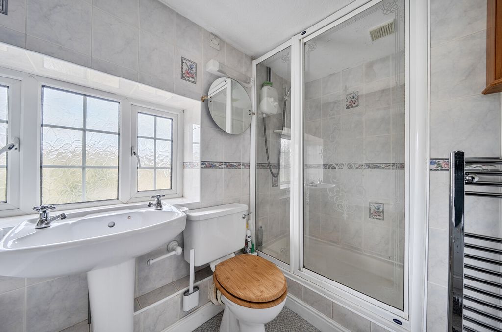 Additional image 15 of 2 bed flat for saleLlanidloes Road, Newtown, Powys SY16