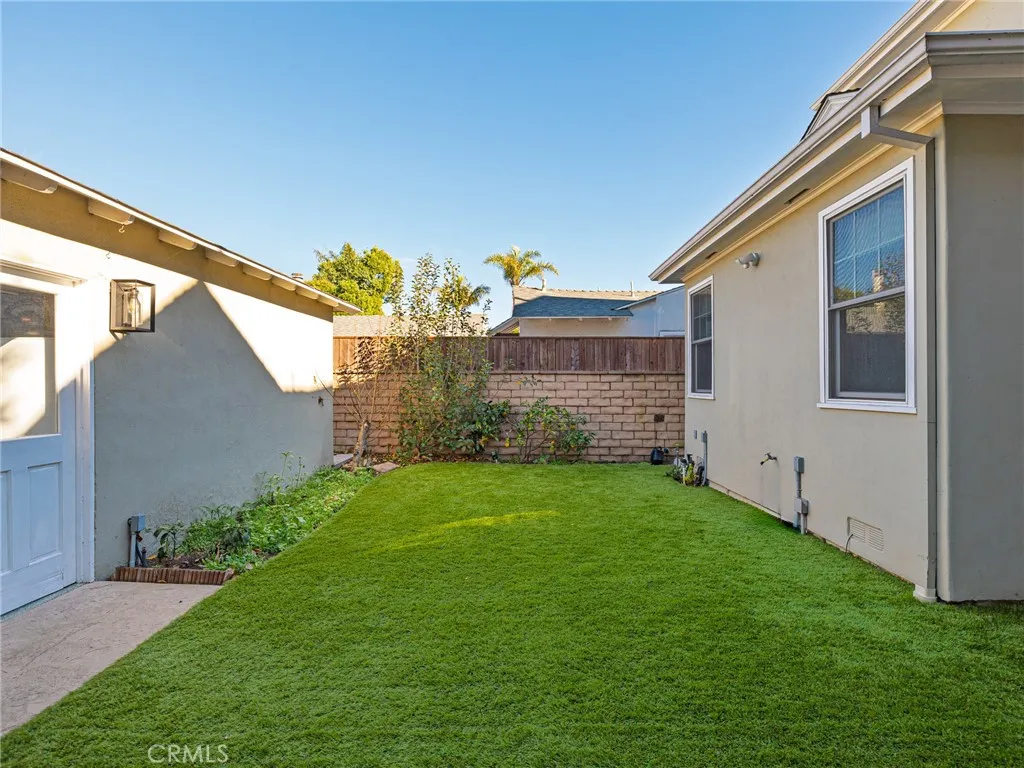 Additional image 99 of 1201 E Pine Ave, El Segundo, CA 90245