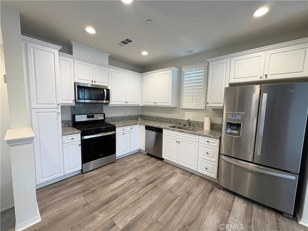 Additional image 23 of 2848 E Berry Loop Privado, Ontario, CA 91761