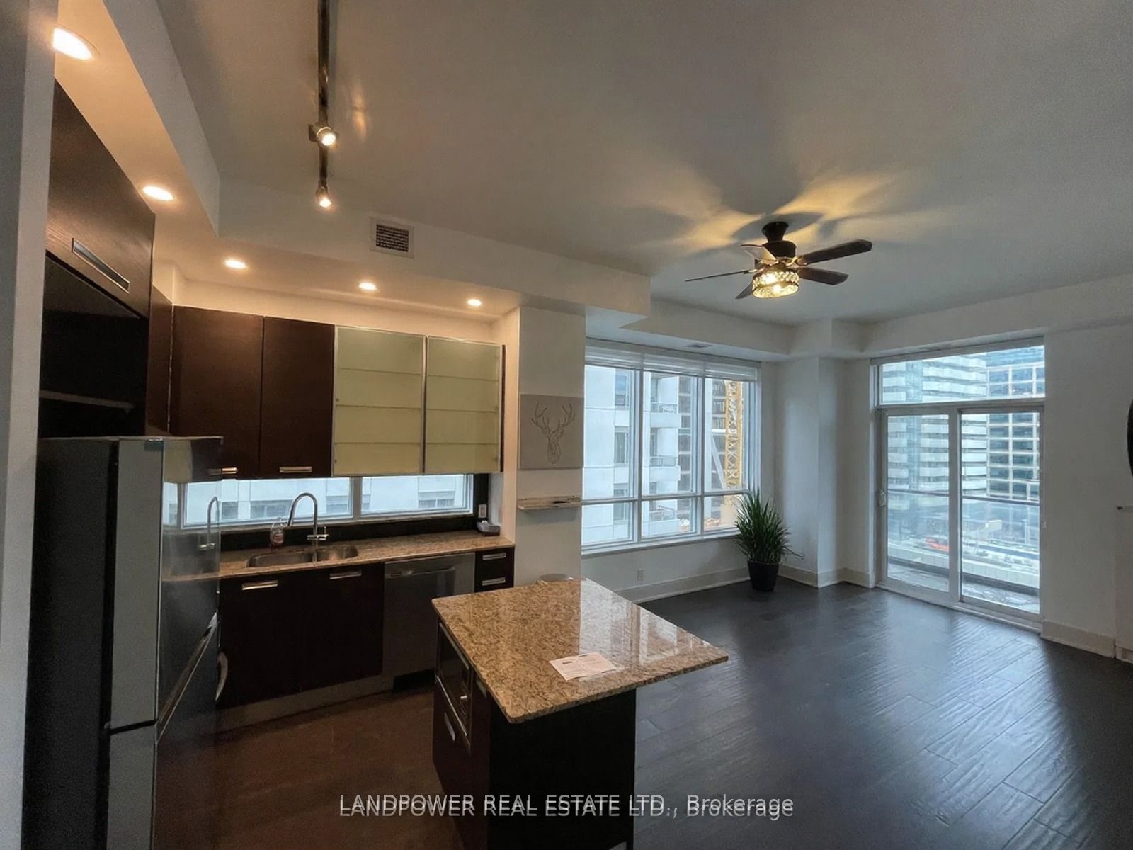 Additional image 4 of 1501-21 Balmuto Street, Toronto, ON, M4Y 1W4
