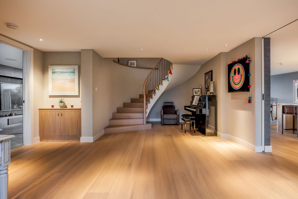 Additional image 3 of 4 bed detached house for saleFirs Lane, Poole BH14