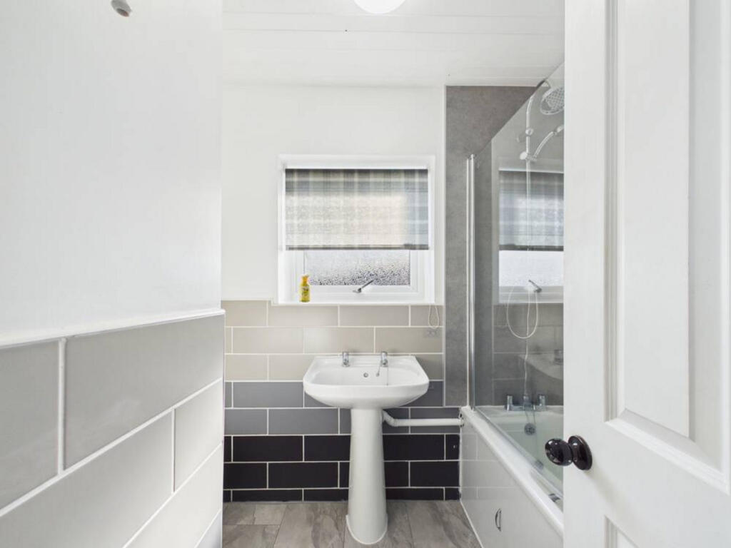 Additional image 14 of Wilson Crescent, Whitehills, AB45