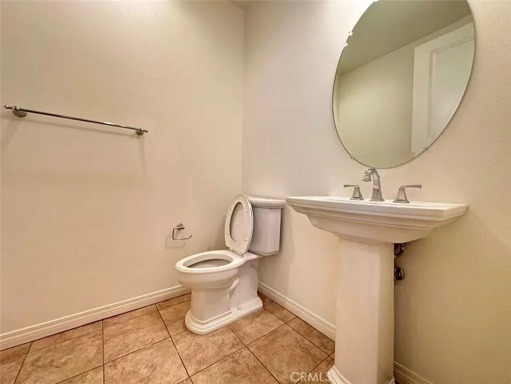 Additional image 44 of 803 E Manresa, Azusa, CA 91702