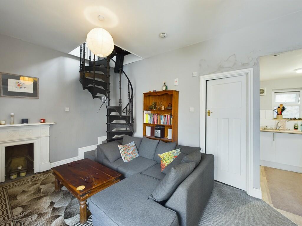 Additional image 5 of Folkestone Road, Dover